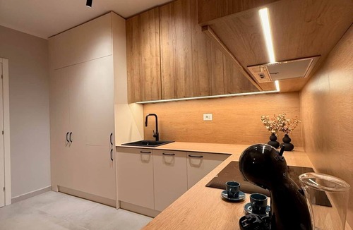 Kodrra Apartment | "Black Coral" – Adults Only (+16)