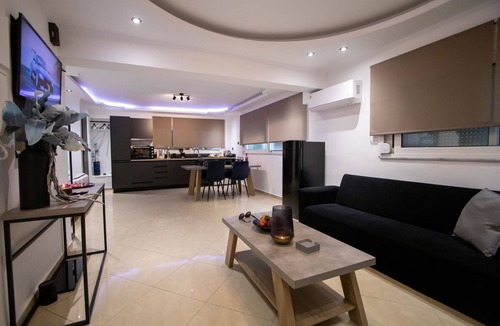 Koum Kapi Apartment | Black suites