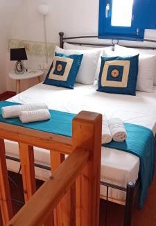 Perissa Apartment | BlackBeach village