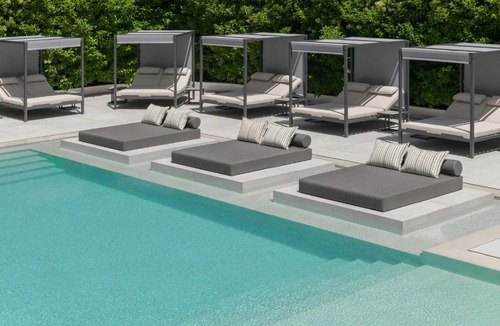 Vari-Voula-Vouliagmeni Hotel | Blazer Suites Hotel