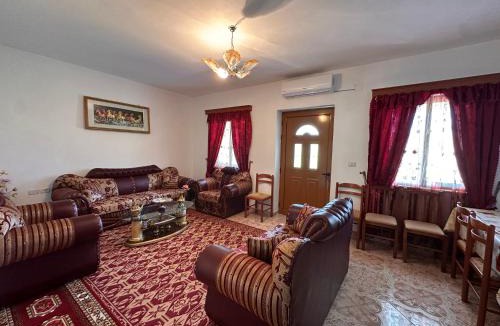 Permet House | BLEAM Guest House