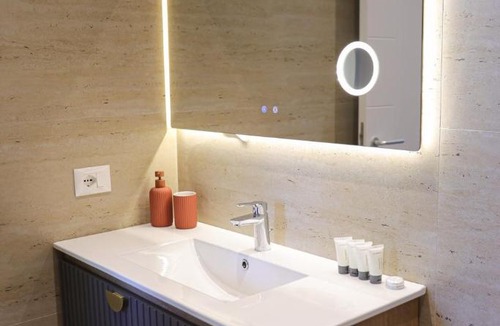 Ishem House | Blue Coast - Villa Perla Resort
