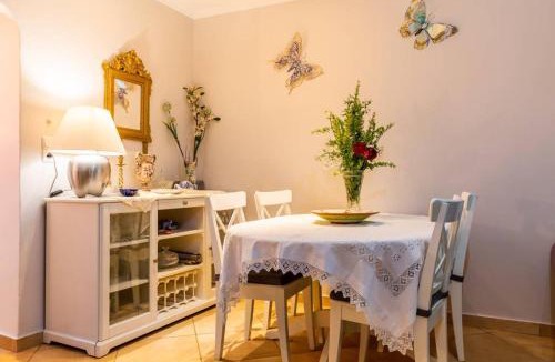 Skopelos Town Villa | BLUE HEAVEN VILLA , SKOPELOS CHORA GREECE