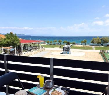 Ierissos Apartment | Blue Hotel Apartments
