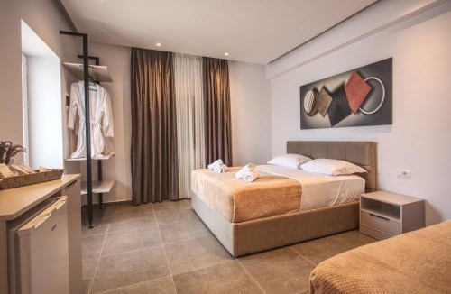 Dhermi Hotel | Blue Villa Drymades