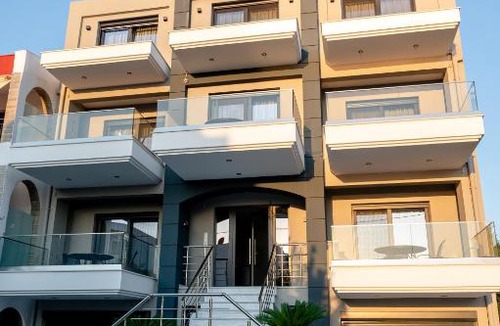 Nea Iraklitsa Apartment | Blue Wave Luxury Suites