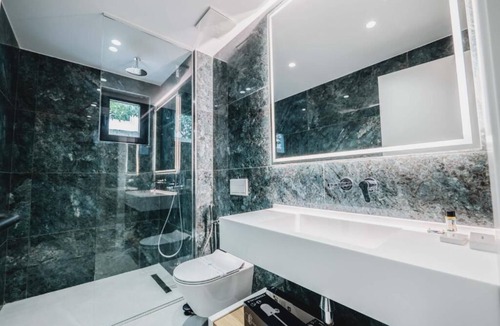 Sarande Hotel | Boe Luxury Hotel