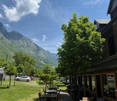 Boge House | Boga Alpine