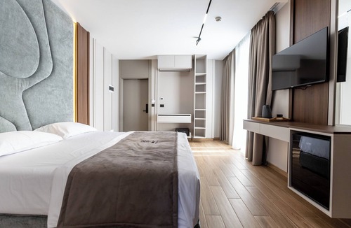 Sakës Hotel | Bolt Boutique Hotel