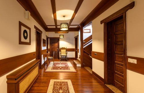 Pejë Hotel | Boutique Hotel 89