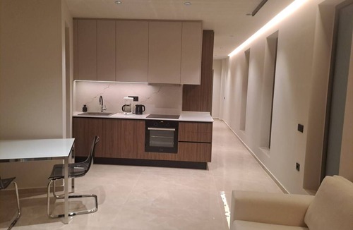 Malia Apartment | Brand new 1st floor 2-bedroom apartment with teracce at the centre of Malia
