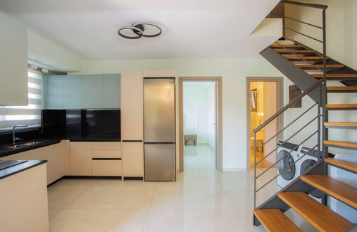 Nidri Apartment | BRAND NEW LUXURY APARTMENT IN CENTRAL LOCATION IN NIDRI, LEFKADA.