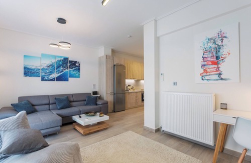 Aigaleo Apartment | Bright 2 Bedroom Apartment Helios by Philoxenia