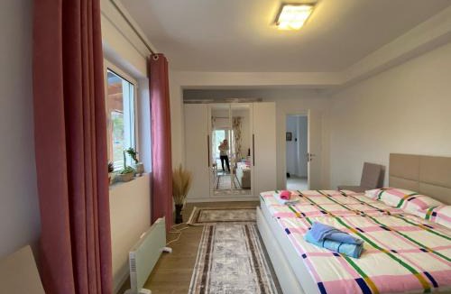 Corovode House | Bright & Cozy Room with Balcony