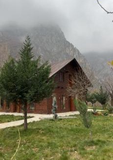 Kukes County Hotel | Bujtina Alpine Vanat