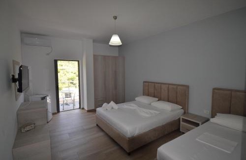 Himare Hotel | Bujtina Eleni