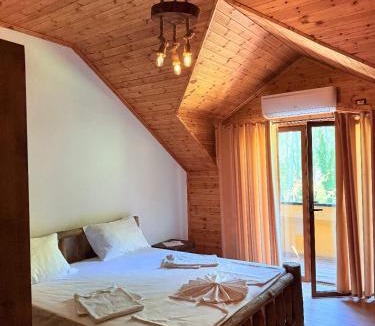 Sakës House | Bujtina Guri Hanit