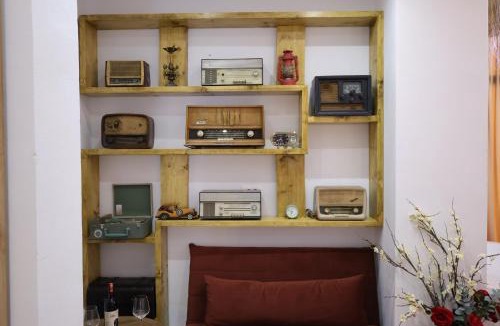 Librazhd House | Bujtina Kael