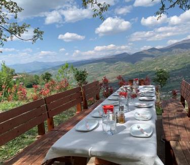 Librazhd House | Bujtina Shpella e Plakës Çerçan