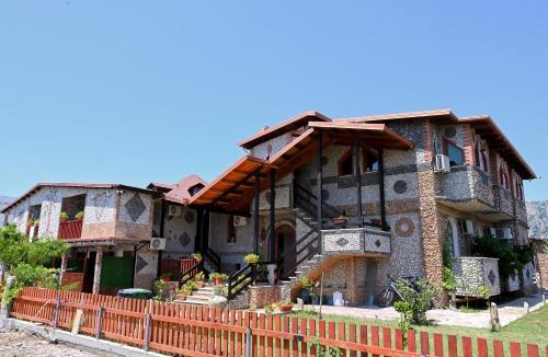 Shengjin Hotel | Bujtina Syni Zi "Keshtjella" - Shengjin