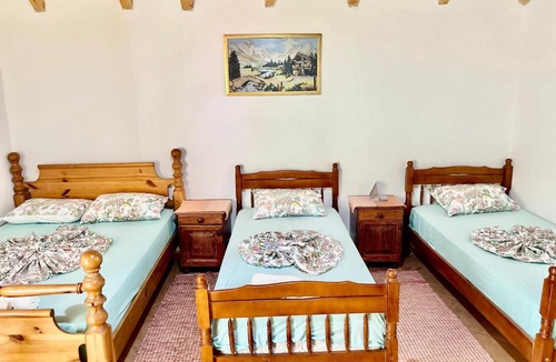 Shale Hotel | Bujtina Te Grima