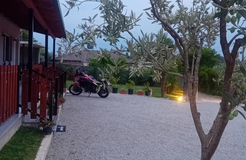 Sakës House | Bujtina4A Rrenc