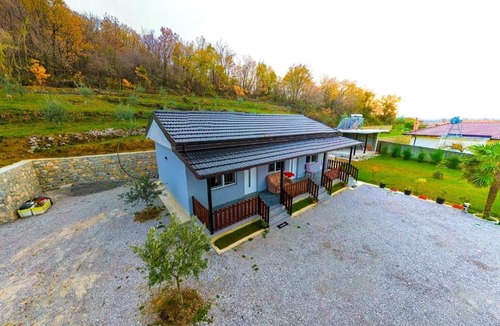 Sakës Apartment | Bujtina4A Rrenc