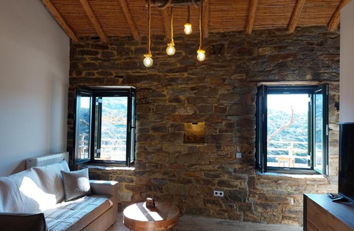 Armenistis House | by karakas Γαστρί