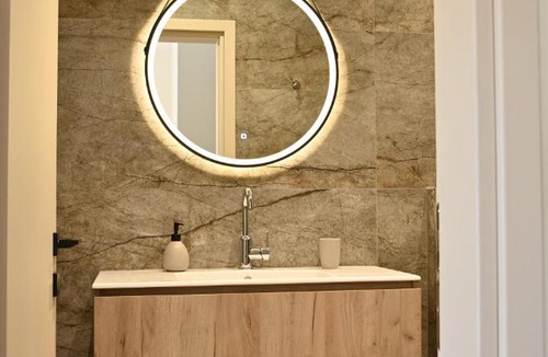 Kastoria Apartment | By The Lake