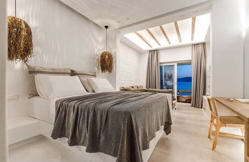 Agia Anna House | cactus suites