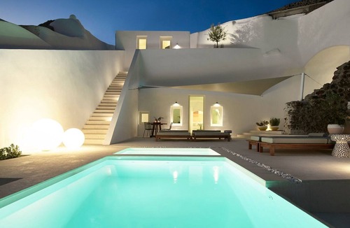 Oia Villa | Caldera Crest Villa | Oia Santorini | Private Pool | Caldera Views | Hot Tub