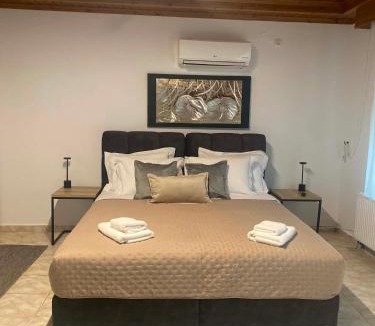 Samothrace Apartment | Calithera
