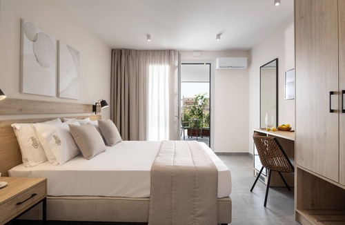 Kalivia Poliyirou Hotel | Calives Premium Stay