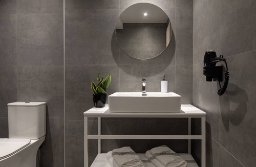 Kalivia Poliyirou Hotel | Calives Premium Stay