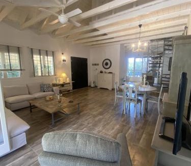 Parga Villa | Calm & Luxury House In Parga