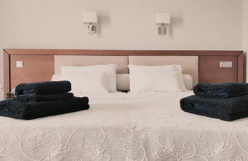 Loutra Edipsou Apartment | Calypso Beach Hotel
