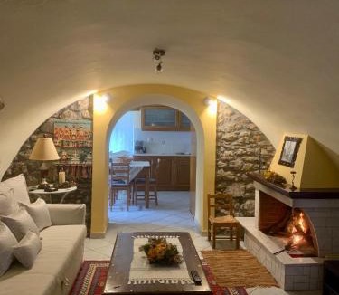 Fokiano Apartment | Camara