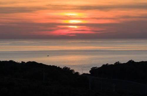 Ishem Hotel | Cape of Rodon Resort, Green Village