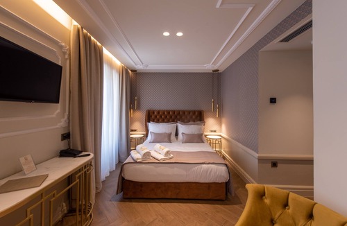 Zakynthos Town Hotel | Capolavoro Suites