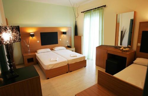 Skala Hotel | Captain's House Hotel