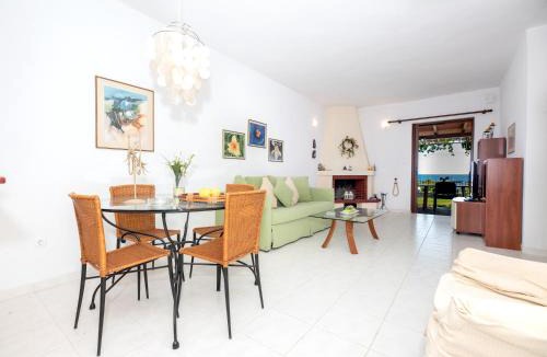Mola Kalyva House | Captain’s Sea Suite