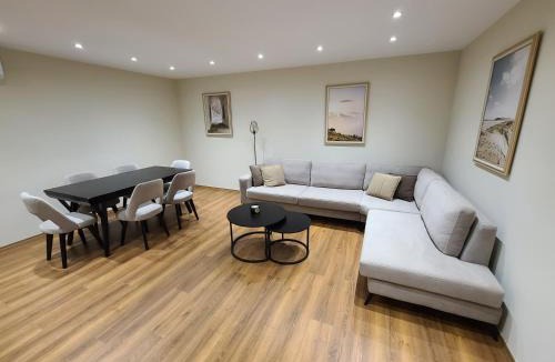 Dajt Apartment | Casa Albo