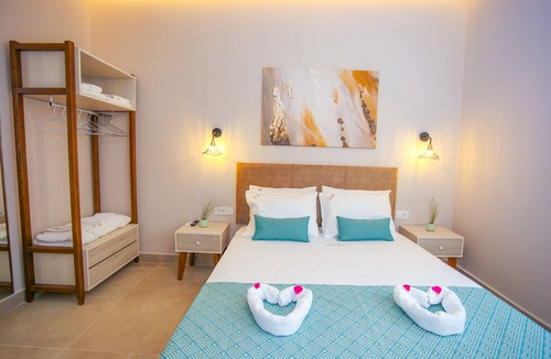 Chania Old City Hotel | Casa de Potie-casa 6: Double Room With Sauna in the Heart of Chania Old Town