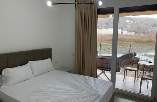 Shengjin Apartment | Casa di Franco
