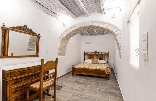Aperathos Apartment | Casa Estiva Apeiranthos Naxos Apartments