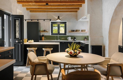 Ampelas Villa | Casa Miel