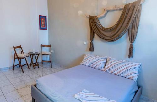Xifias House | Casa Sofianna 2-bedroom home next to sandy beach