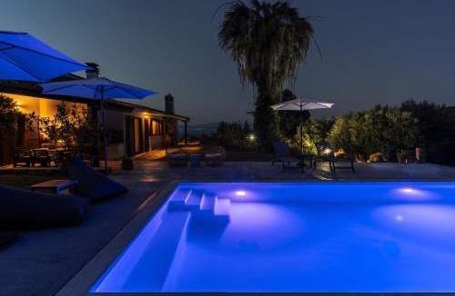 Pefkochori Villa | Casa Verde Villa by Apprime