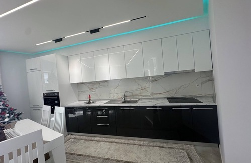 Vlore Apartment | CasaDaSogno R&A