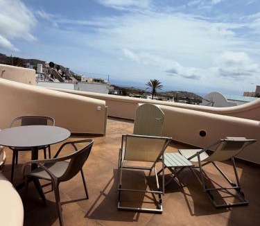 Megalochori Apartment | Casita Suites